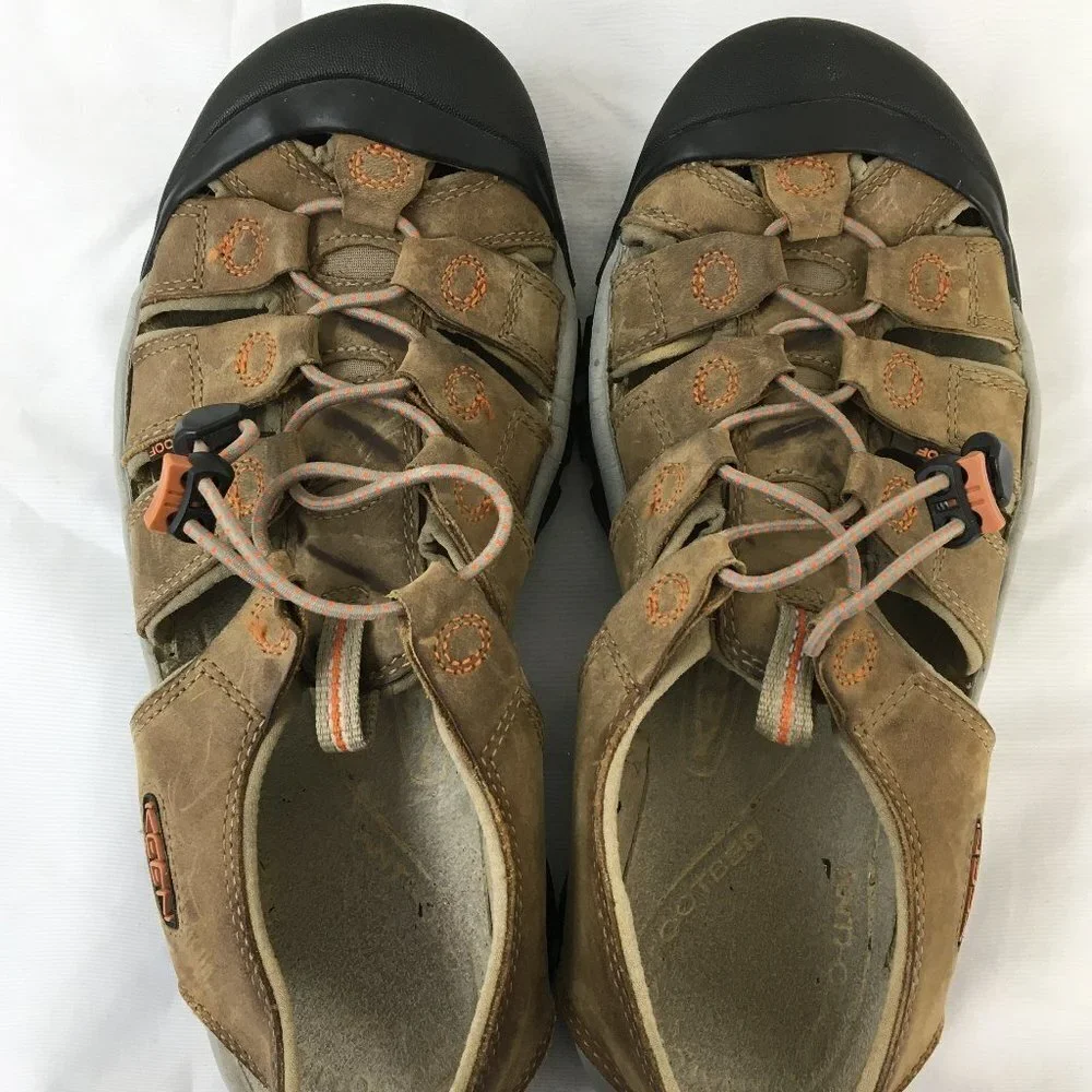 Keen Mens Brown and Black New Port Water Sandal Size 9 GOOD Condition
